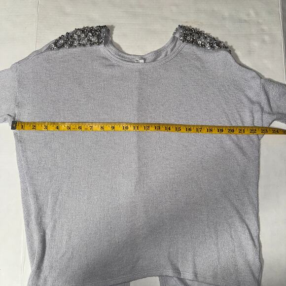 Studio Y Women M Sweater Embellishments Rhinestones Beads Everyday Casual Fall - Picture 7 of 7